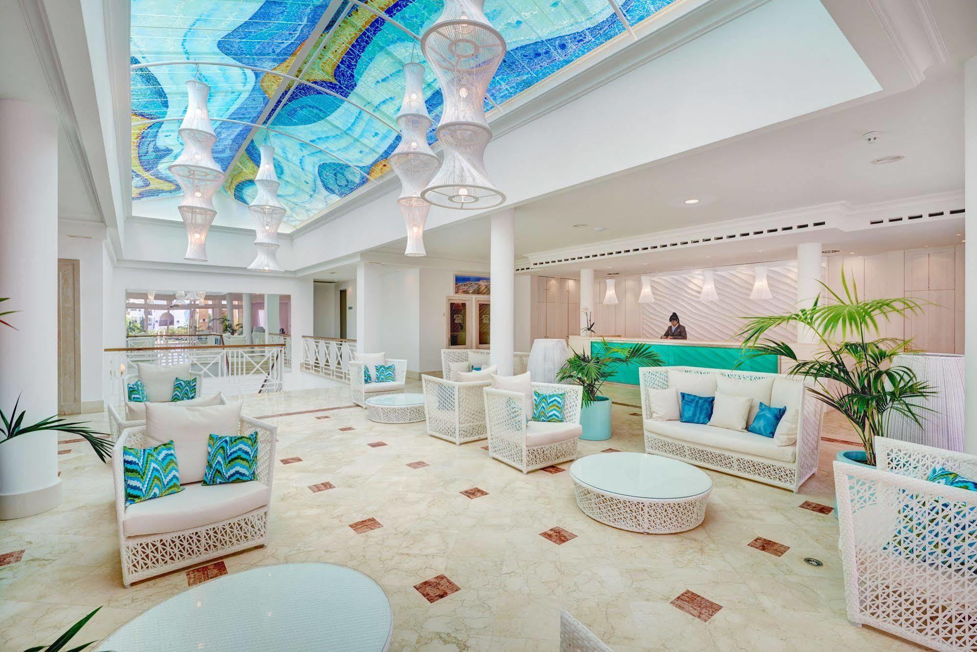 Grupotel Club Turquesa Mar Ciutadella  Ngoại thất bức ảnh