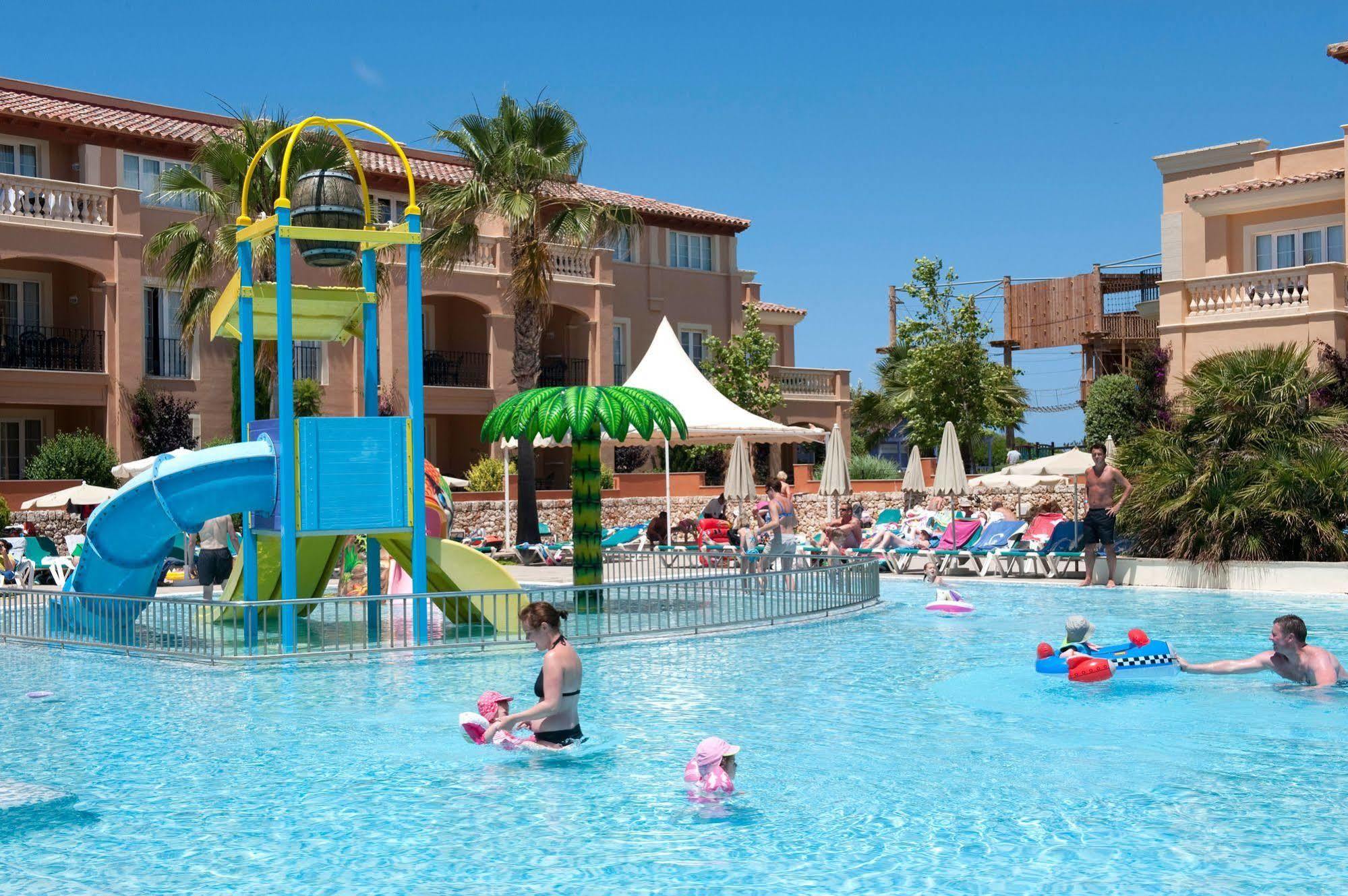 Grupotel Club Turquesa Mar Ciutadella  Ngoại thất bức ảnh