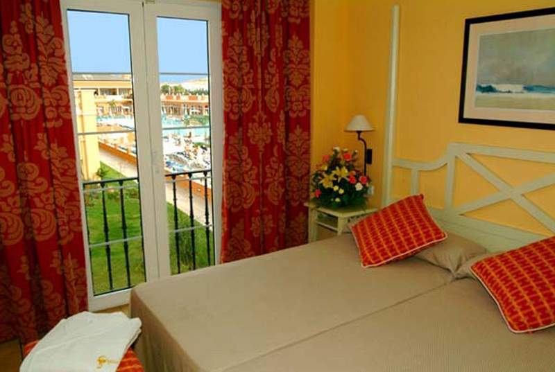 Grupotel Club Turquesa Mar Ciutadella  Ngoại thất bức ảnh
